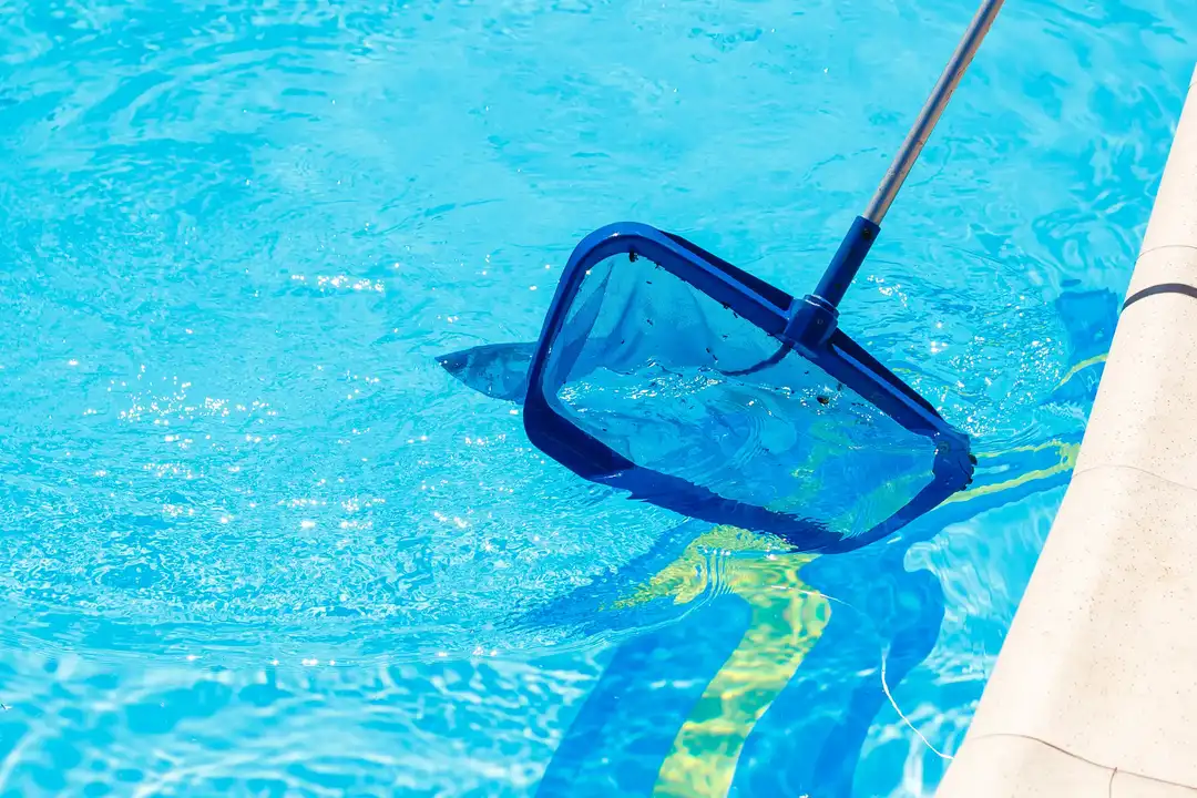 Pool skimming service in Sterling, VA