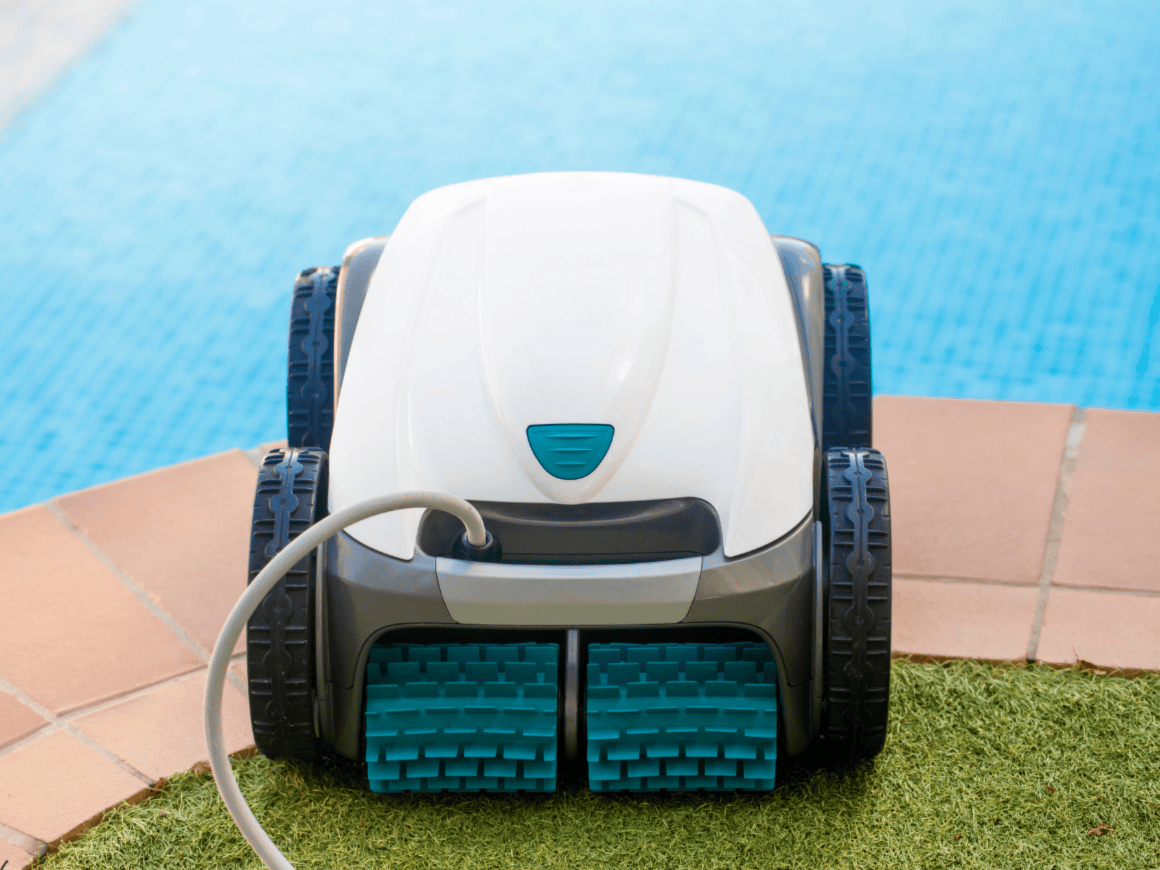 pool washing pool washing