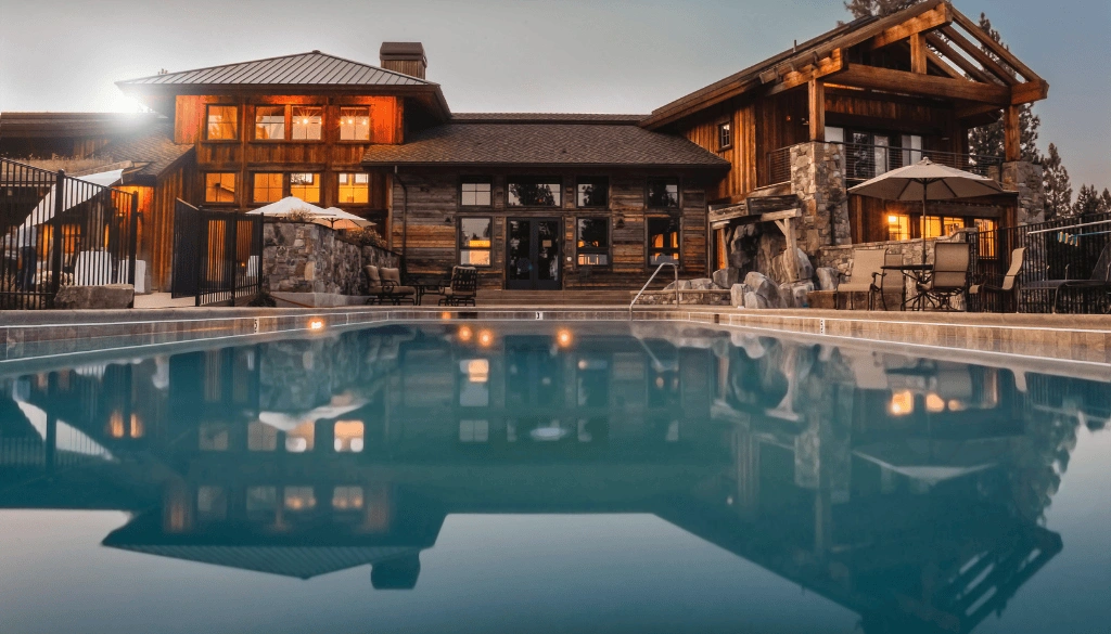 Emergency vs Routine Pool Repair: Know the Difference