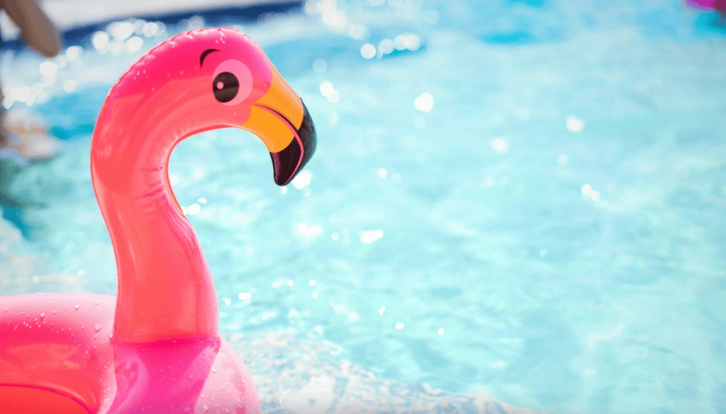 Low-Maintenance Pool Water Features That Still Look High-End Low-Maintenance Pool Water Features That Still Look High-End