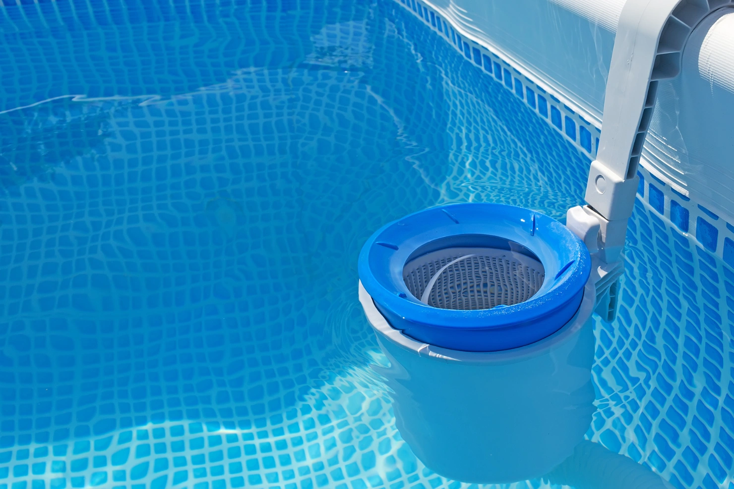 Why Pool Walls Get Dirty Even When The Filter Runs Daily Why Pool Walls Get Dirty Even When The Filter Runs Daily