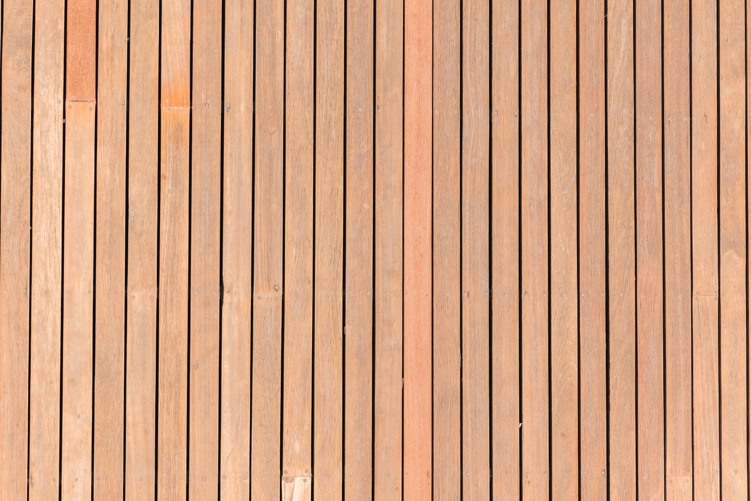 The Best Pool Deck Finishes for Safer Barefoot Summer Use The Best Pool Deck Finishes for Safer Barefoot Summer Use