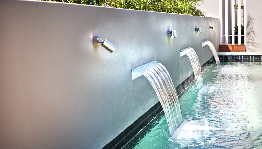 Bubblers And Laminar Jets Are Changing Modern Pool Design